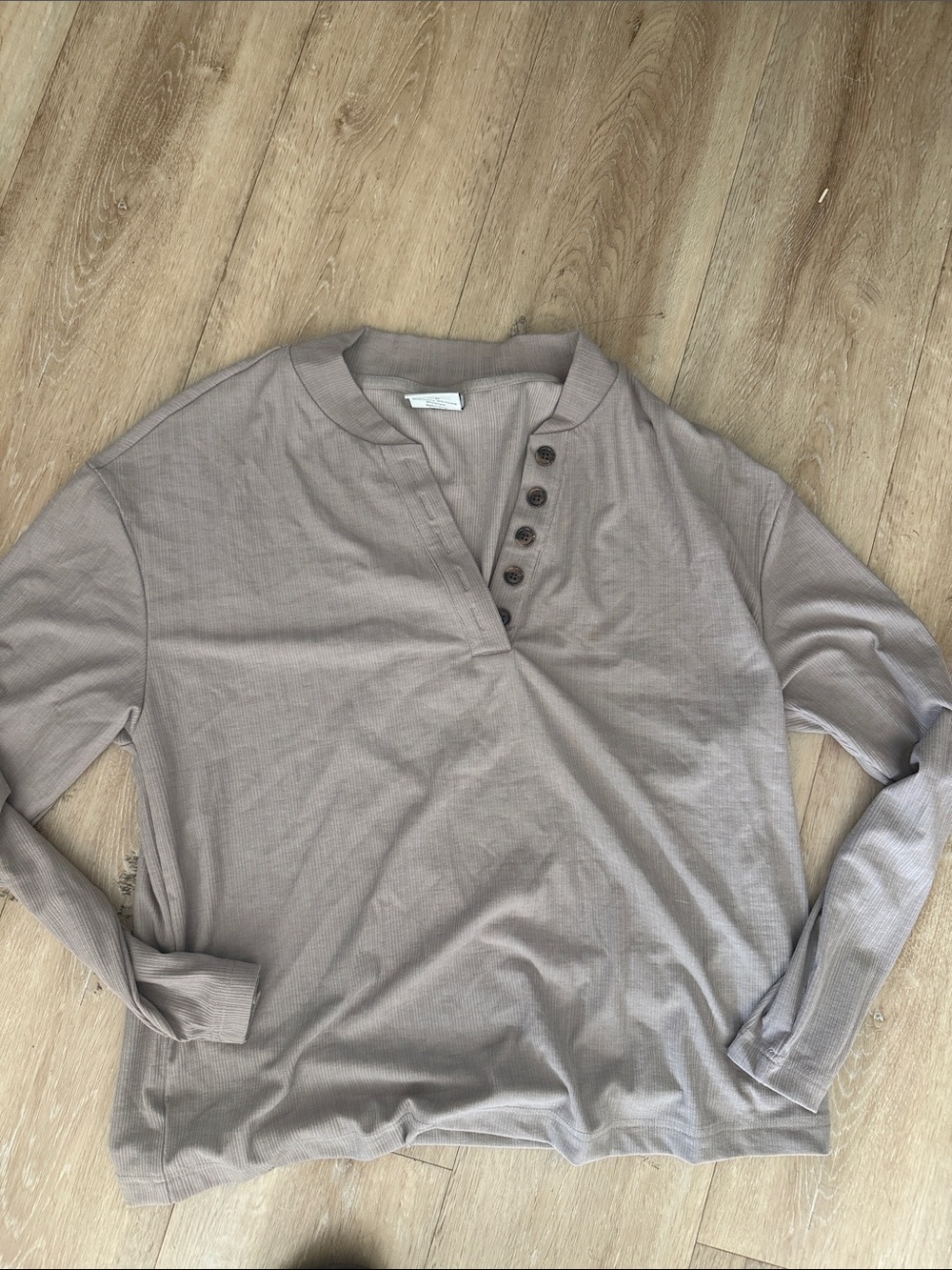 Varley long sleeve top